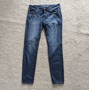 Women's American Eagle Jeans